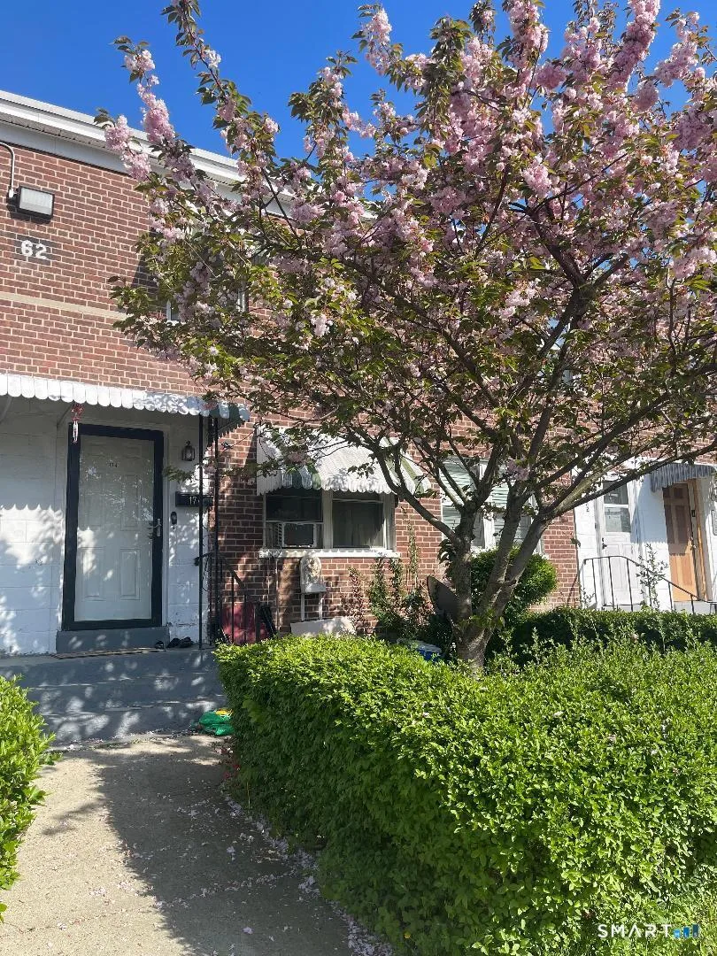 174 CourtD,BLD62, Bridgeport Avenue, Bridgeport, CT