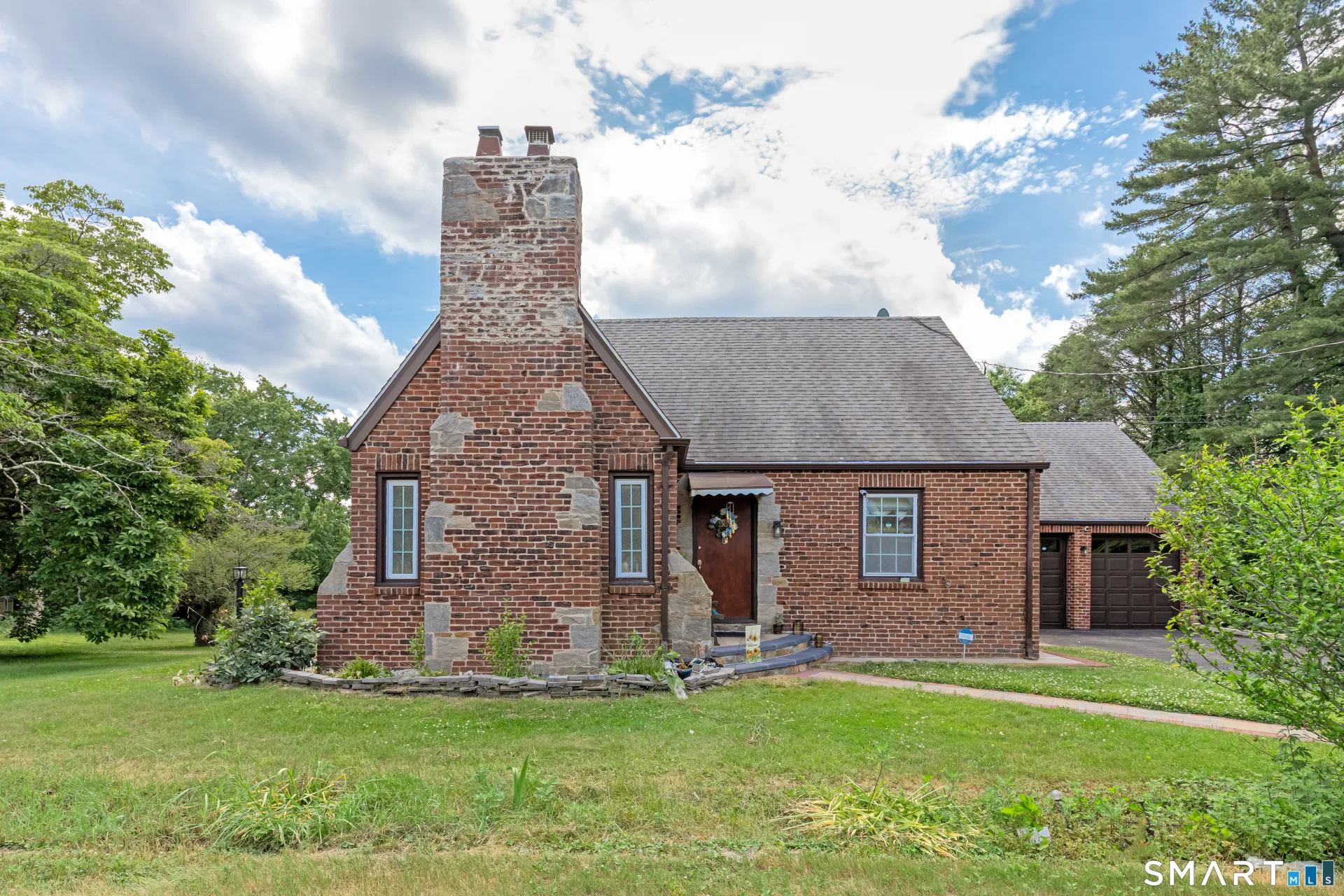 816 Woodruff Road, Orange, CT