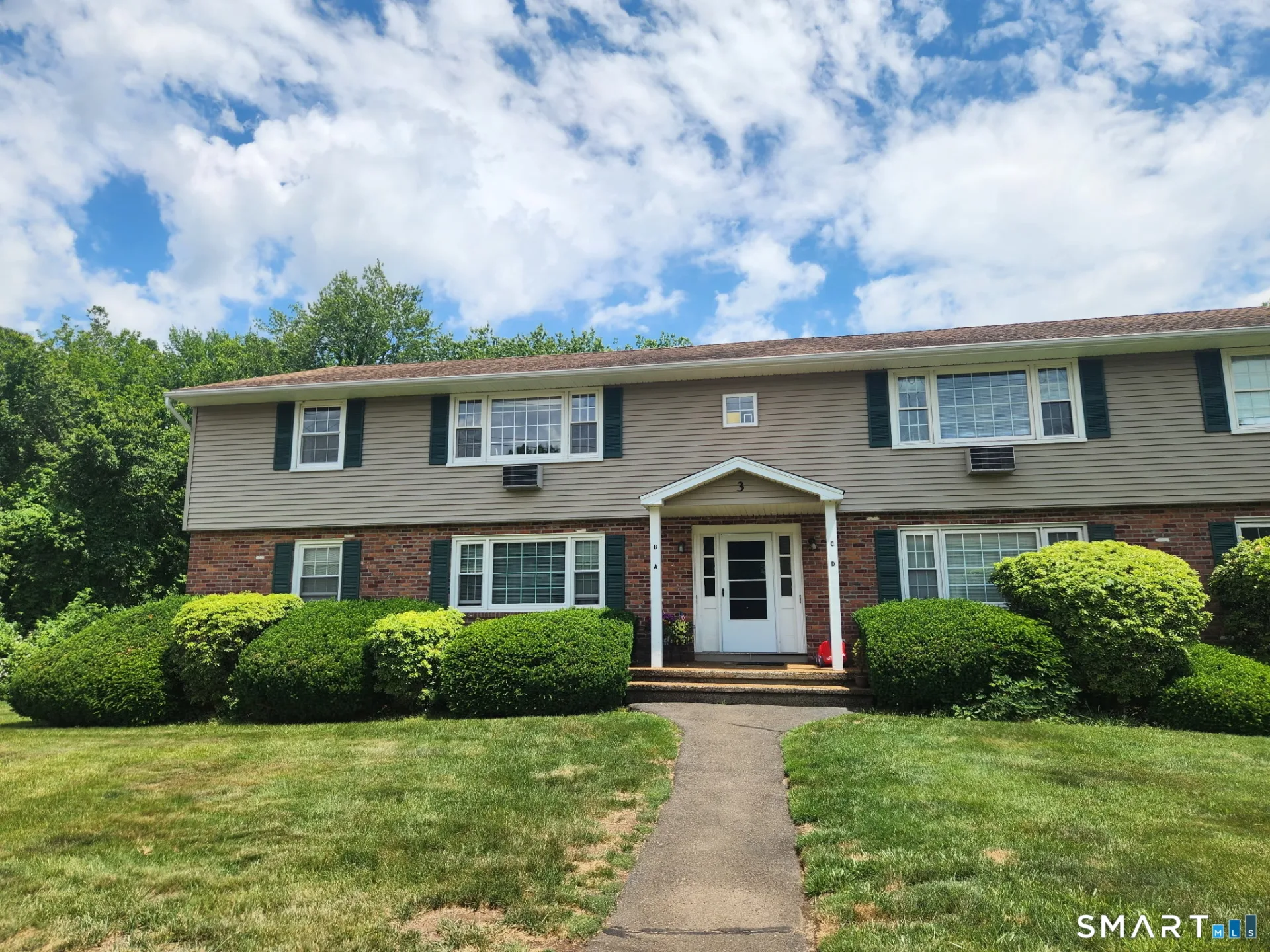 1789 Foxon Road #3B, North Branford, CT
