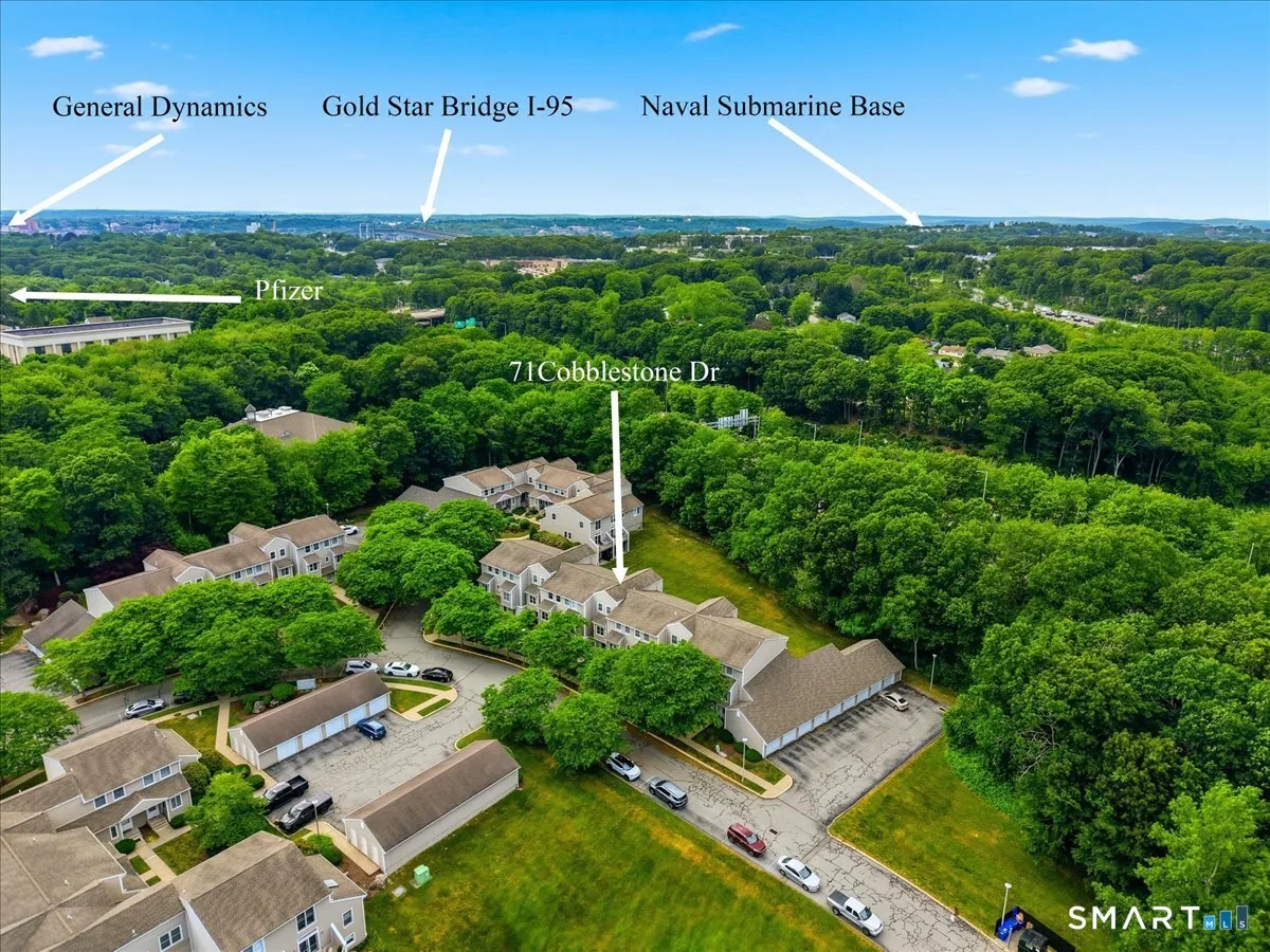 71 Cobblestone Drive #71, Groton, CT