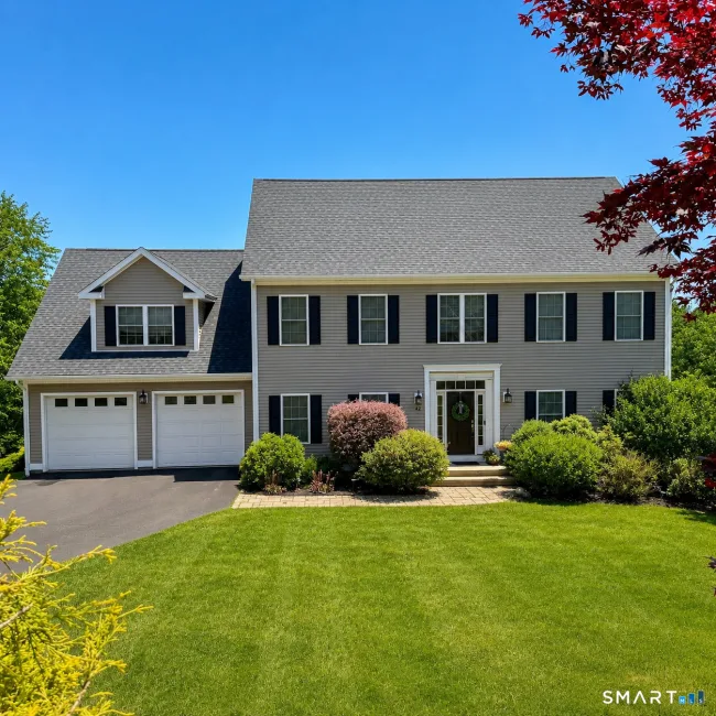 42 Ridgewood Terrace