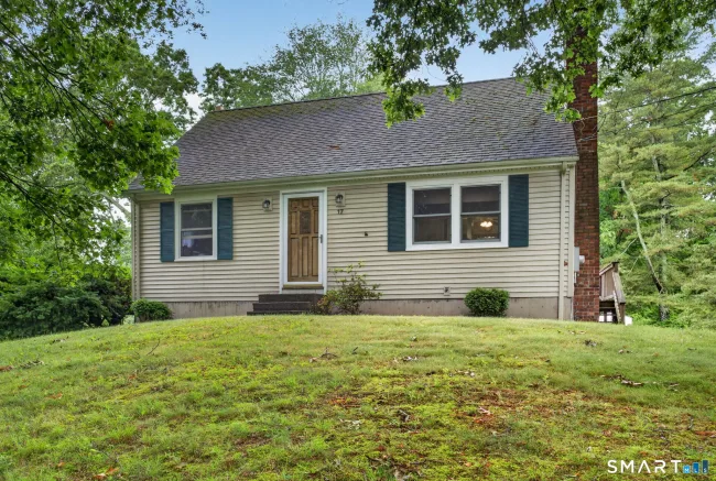 17 Hunters Path, Clinton, CT