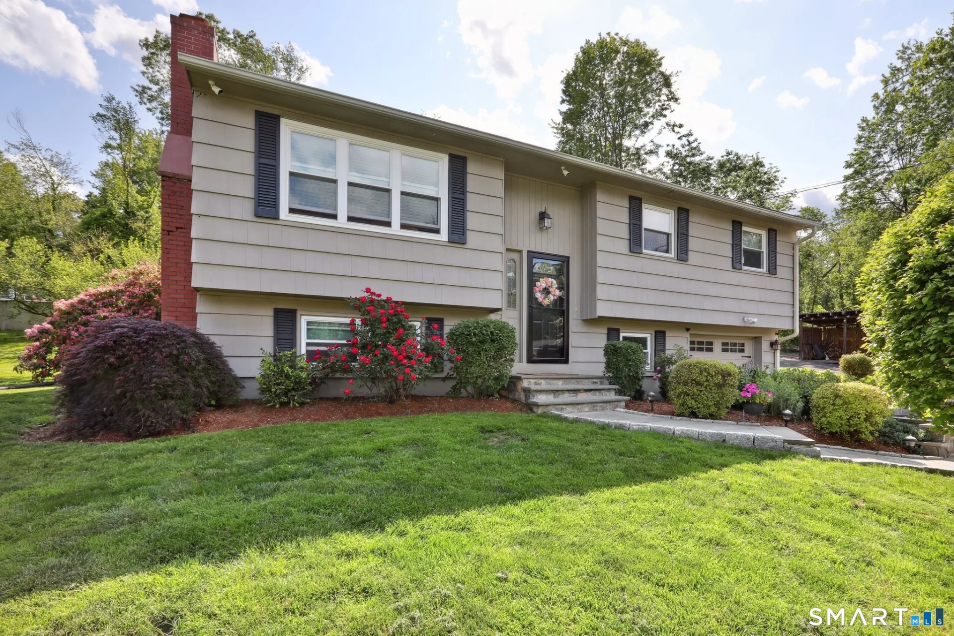 1 Parkwood Terrace Drive, Danbury, CT