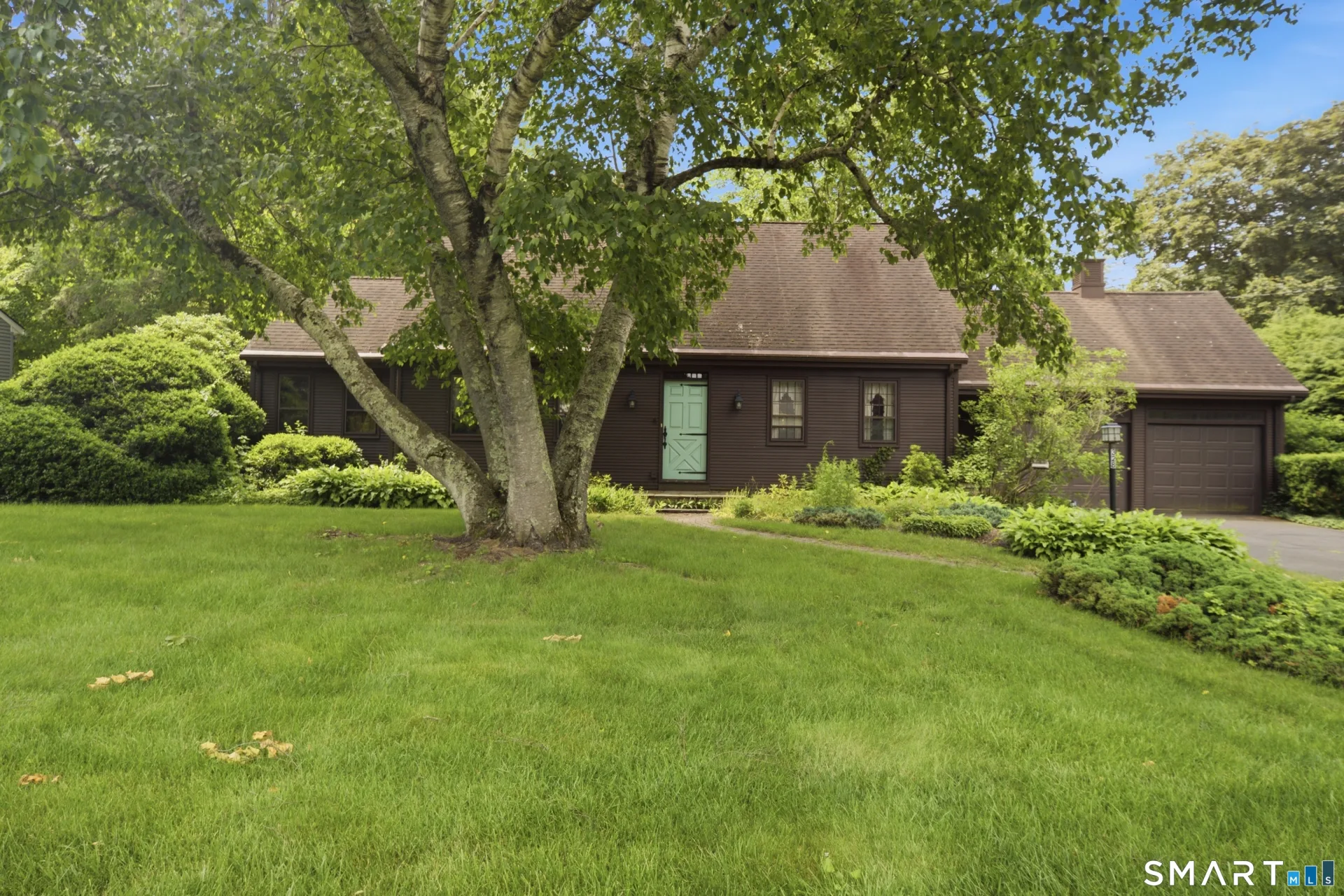 328 Patton Drive, Cheshire, CT