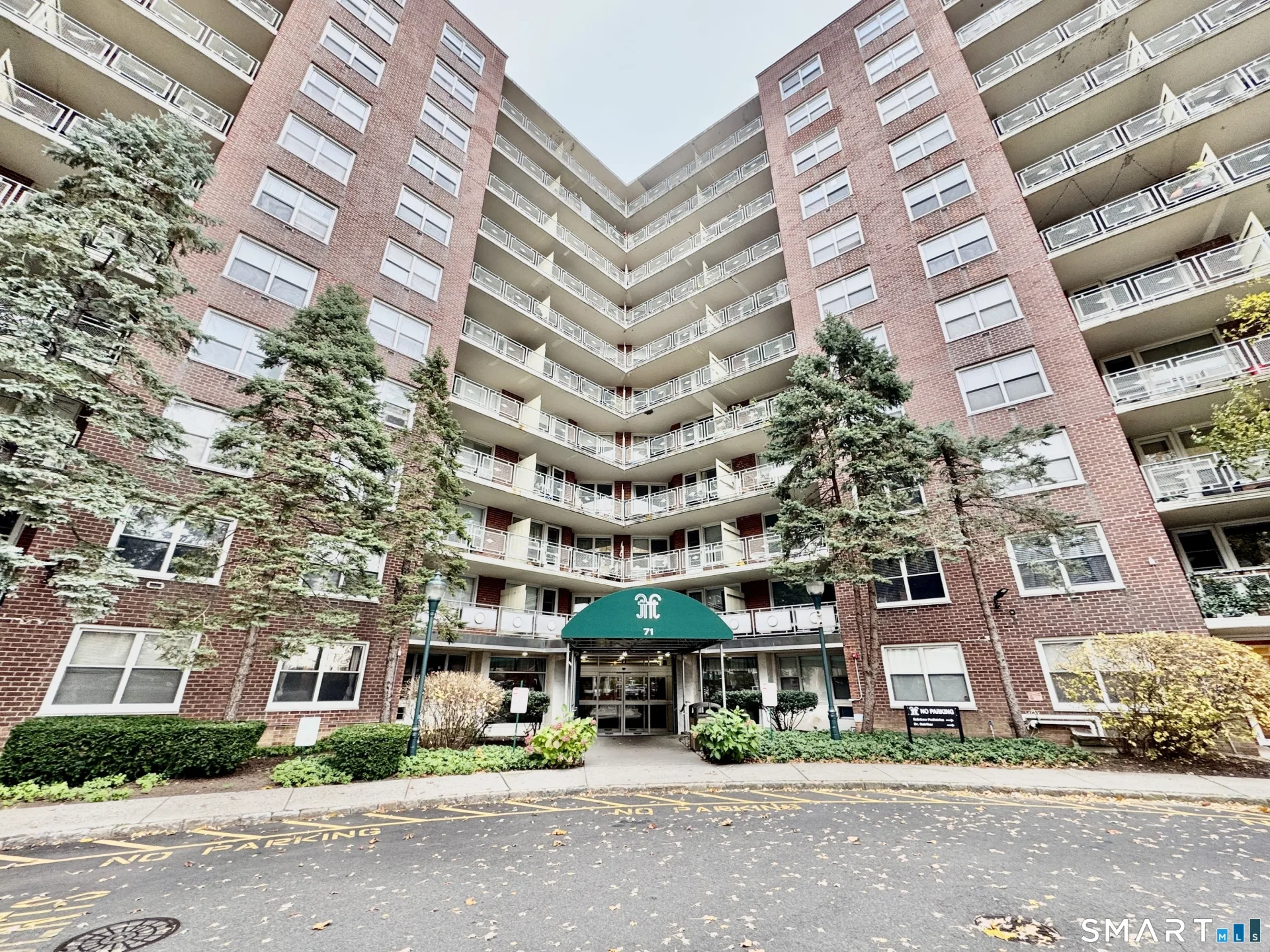 71 Strawberry Hill Avenue #421, Stamford, CT