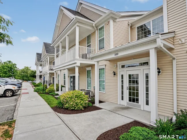 104 Center Meadow Lane #104