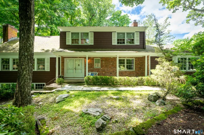 20 Round Hill Drive
