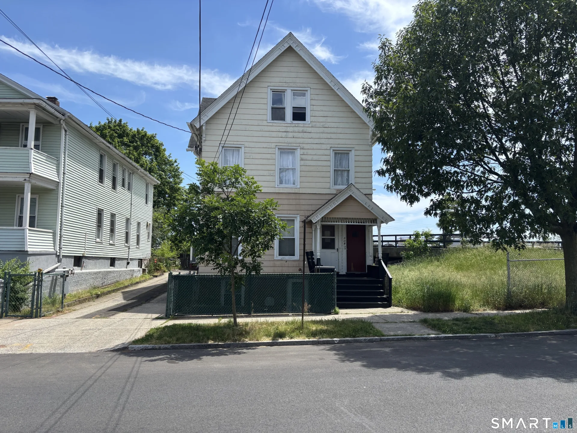 206 Lamberton Street, New Haven, CT