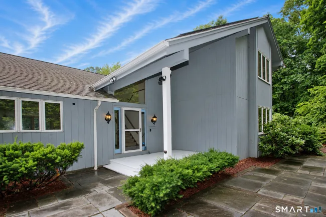 352 Center Street, Wolcott, CT