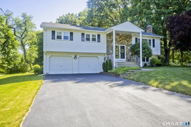 288 Carriage Way