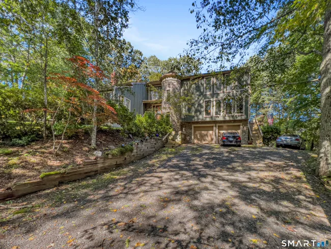 955 Georges Hill Road