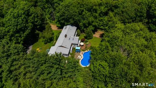 19 Hi Barlow Road, Newtown, CT
