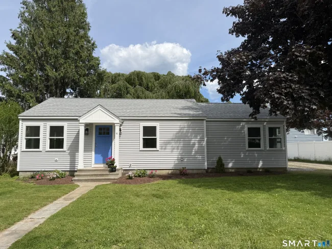 52 Chalker Beach Road, Old Saybrook, CT