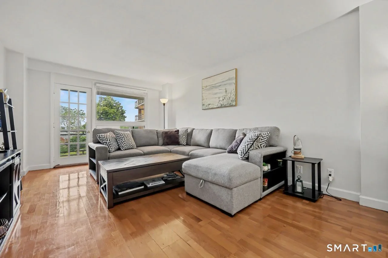 91 Strawberry Hill Avenue #533, Stamford, CT