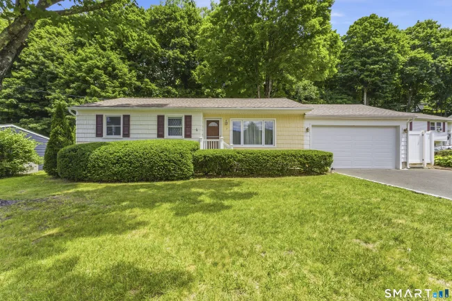 13 Brookwood Drive