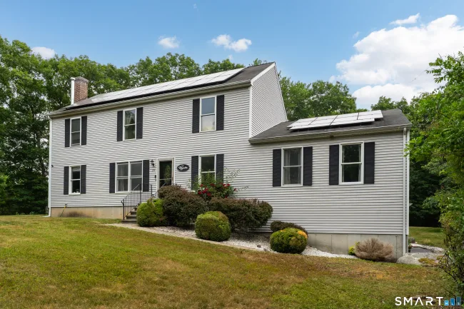 20 Airline Road, Clinton, CT