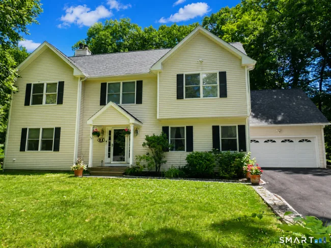 95 Bart Road, Monroe, CT