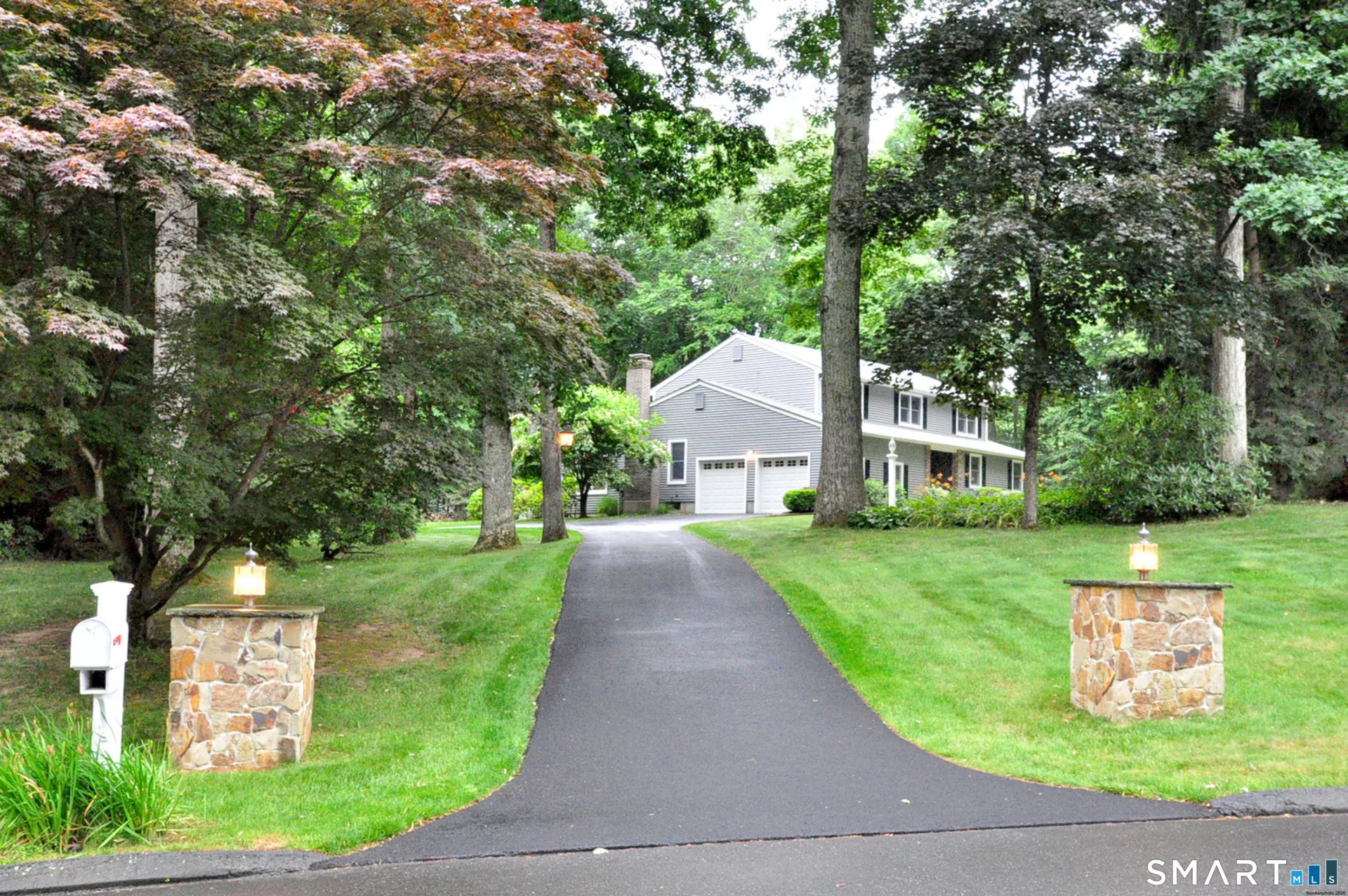32 Tall Timbers Drive, Farmington, CT