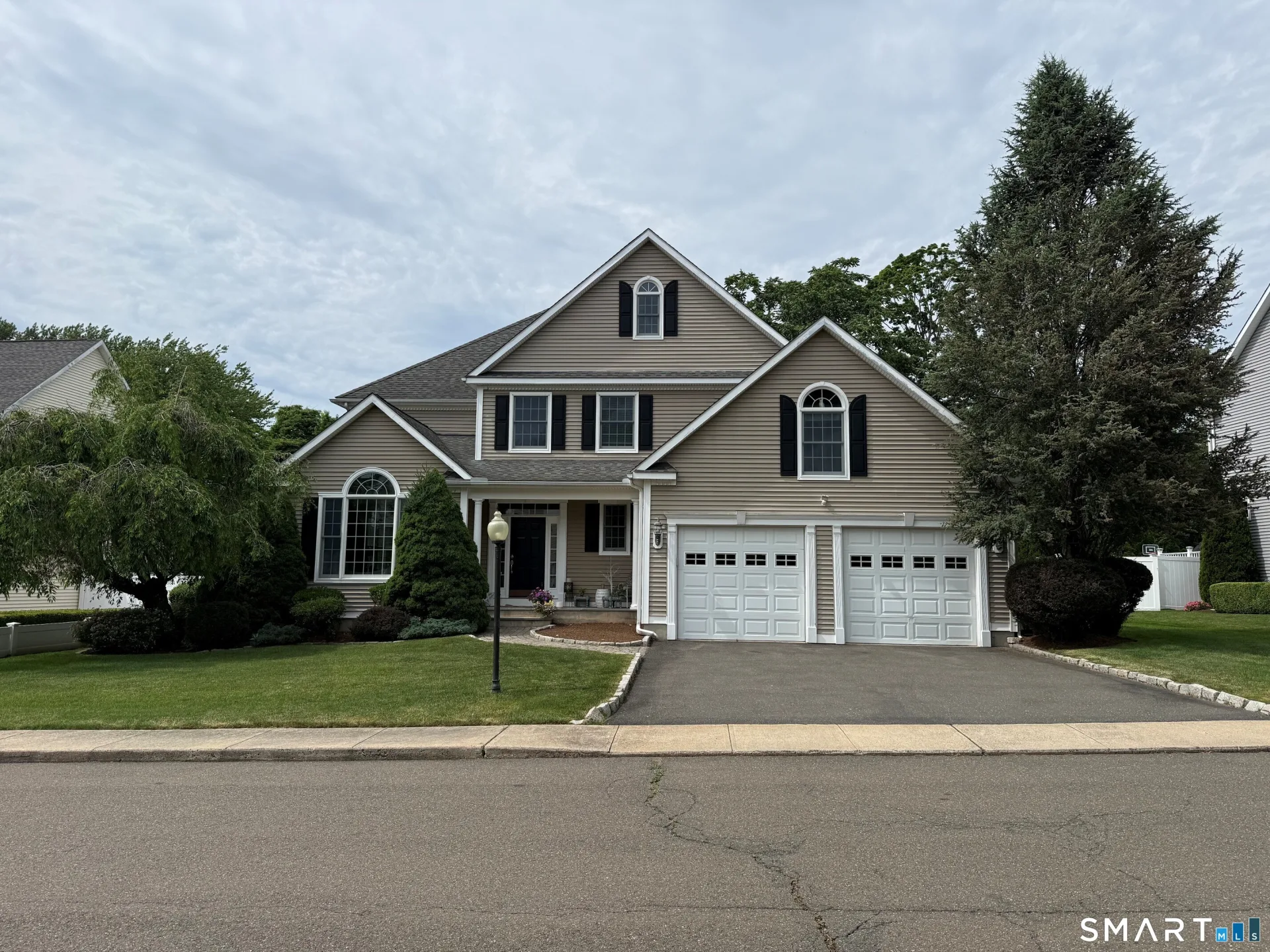 23 Randolph Farm Road, Milford, CT