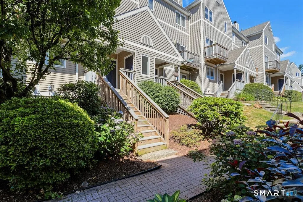 20 Glenrock #20, Norwalk, CT