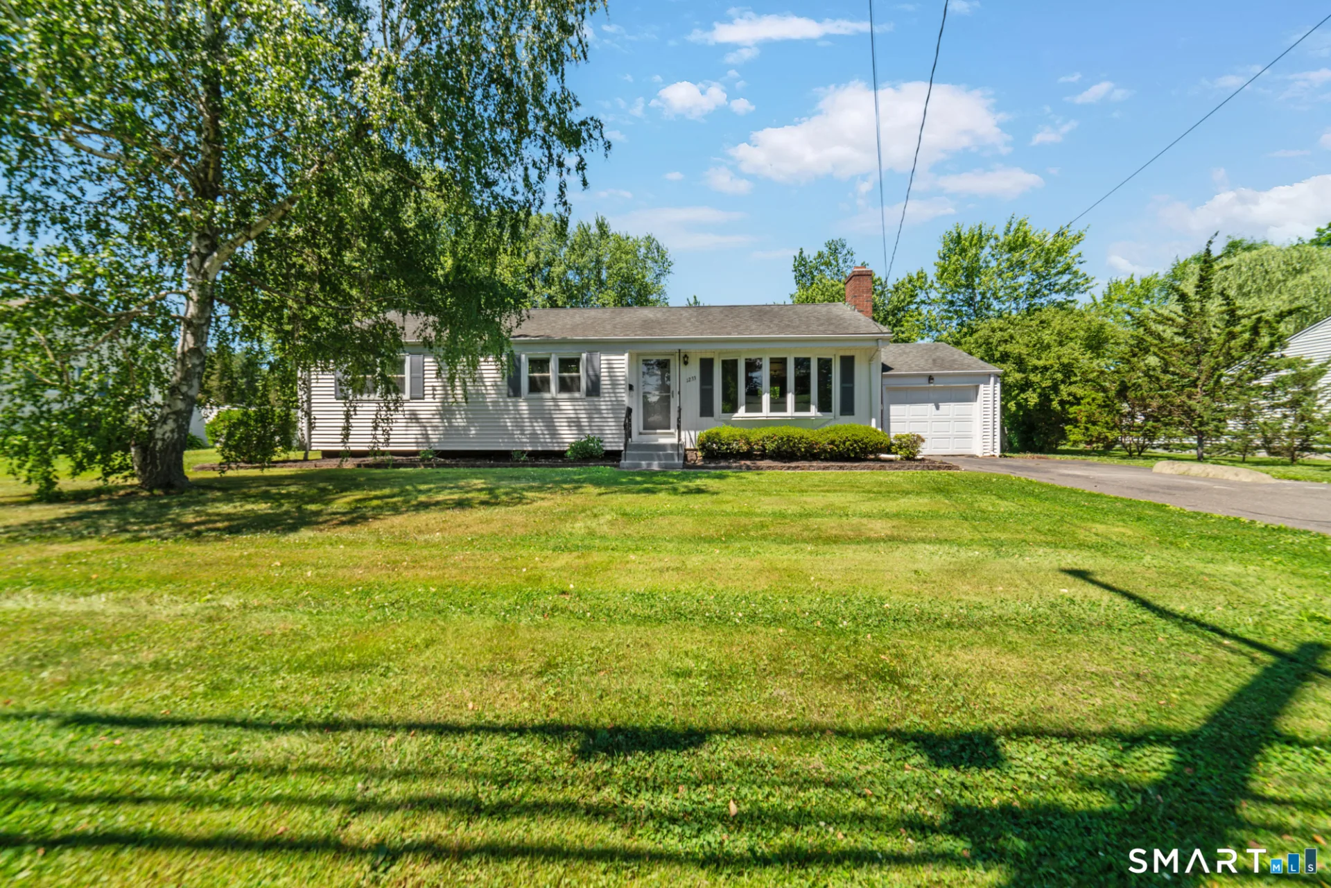1233 Willard Avenue, Newington, CT