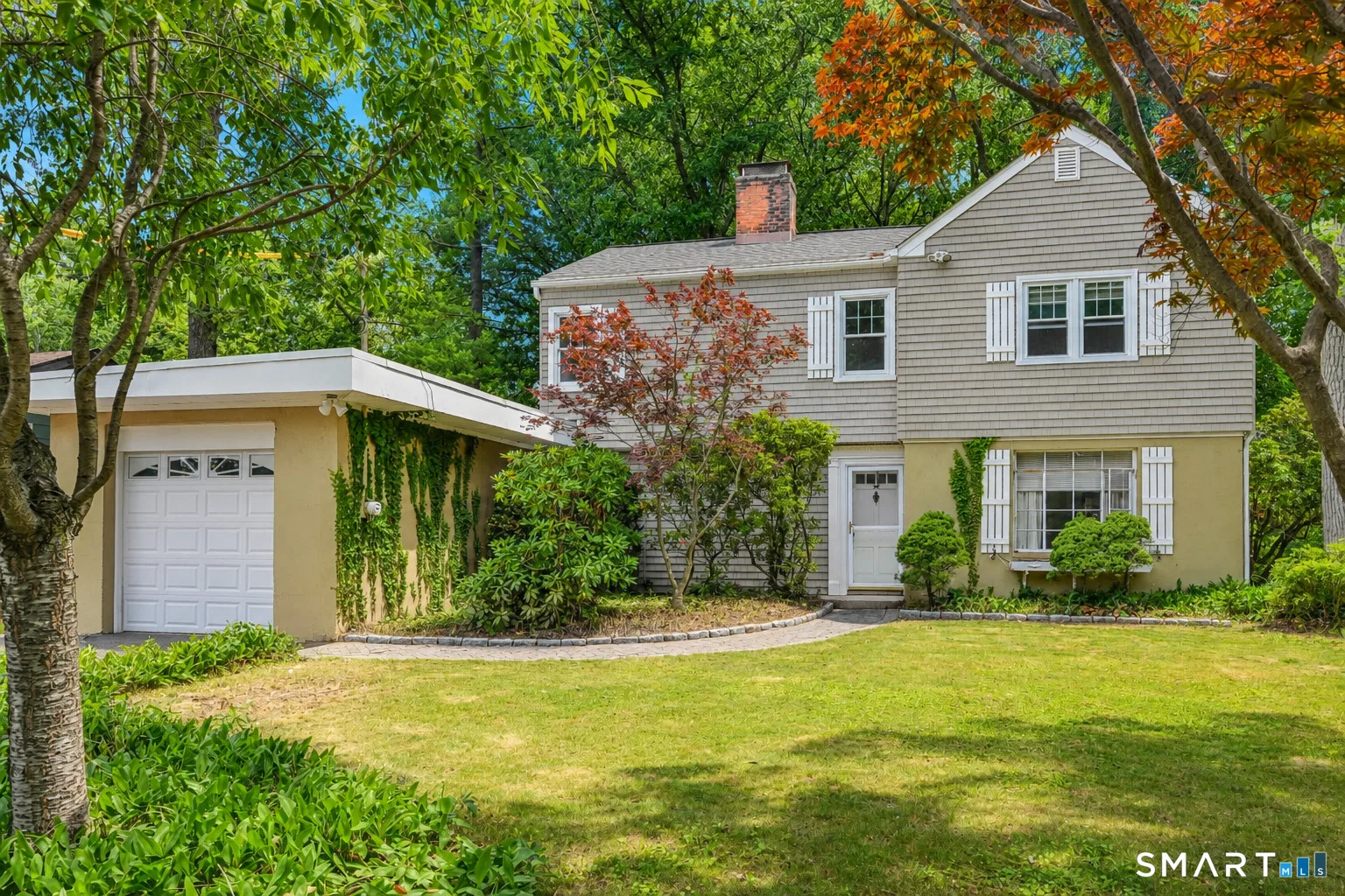 39 Woodbine Circle, Bridgeport, CT