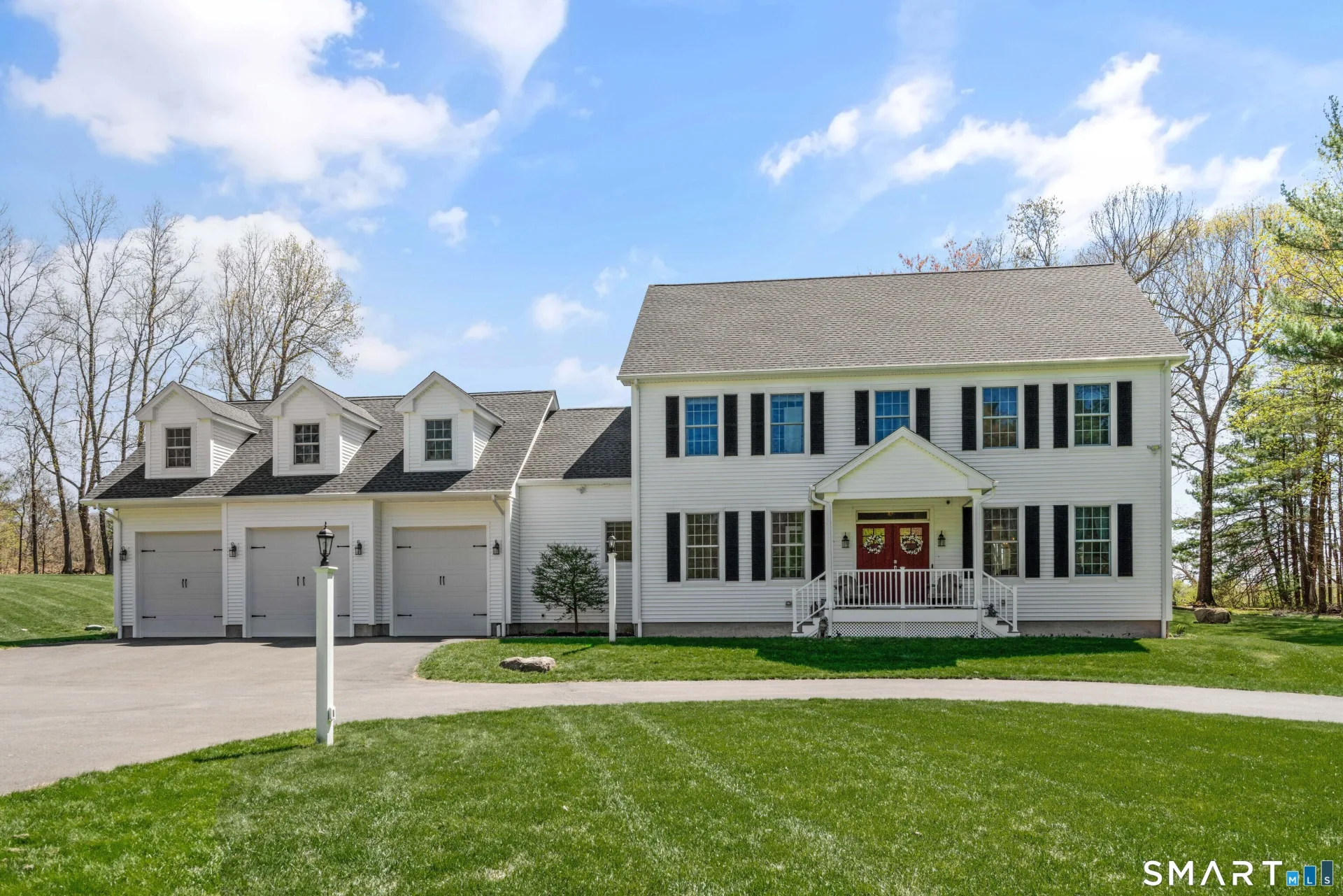 152 Old Farms Road, Simsbury, CT