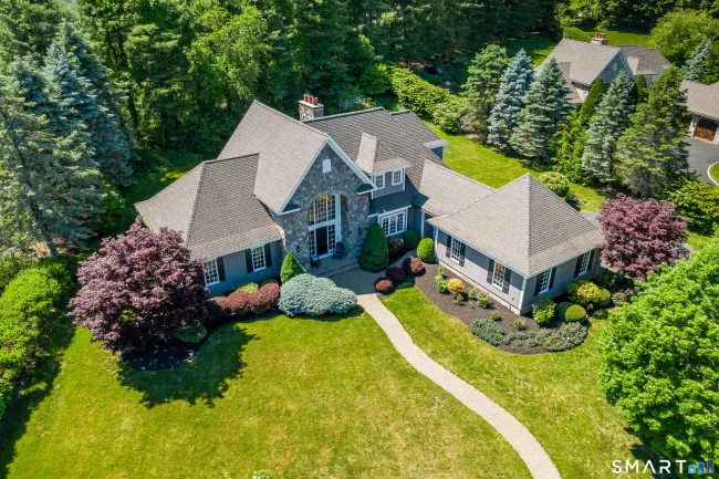 25 Avalon Drive, Middlebury, CT