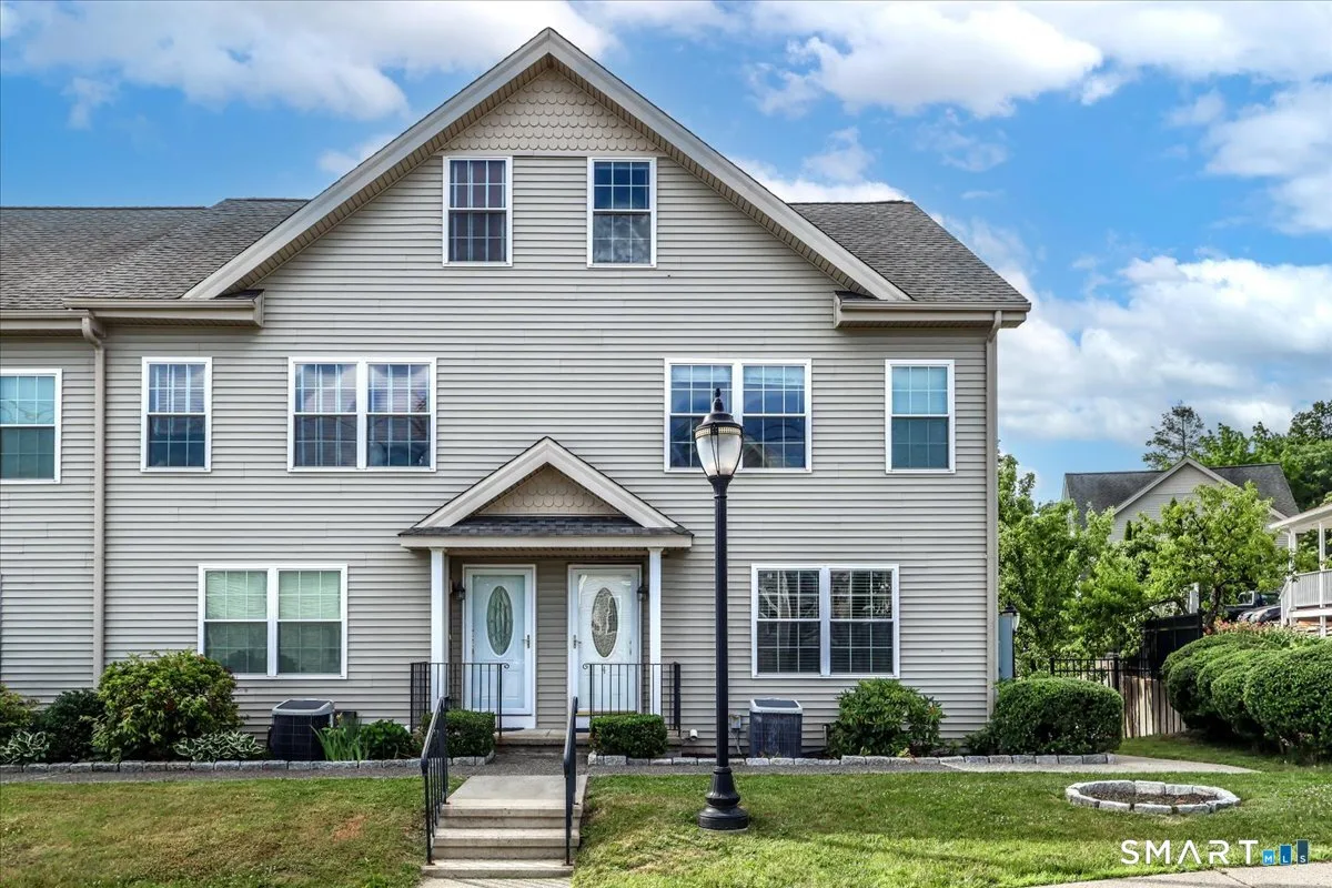 40 Division Street #4, Danbury, CT