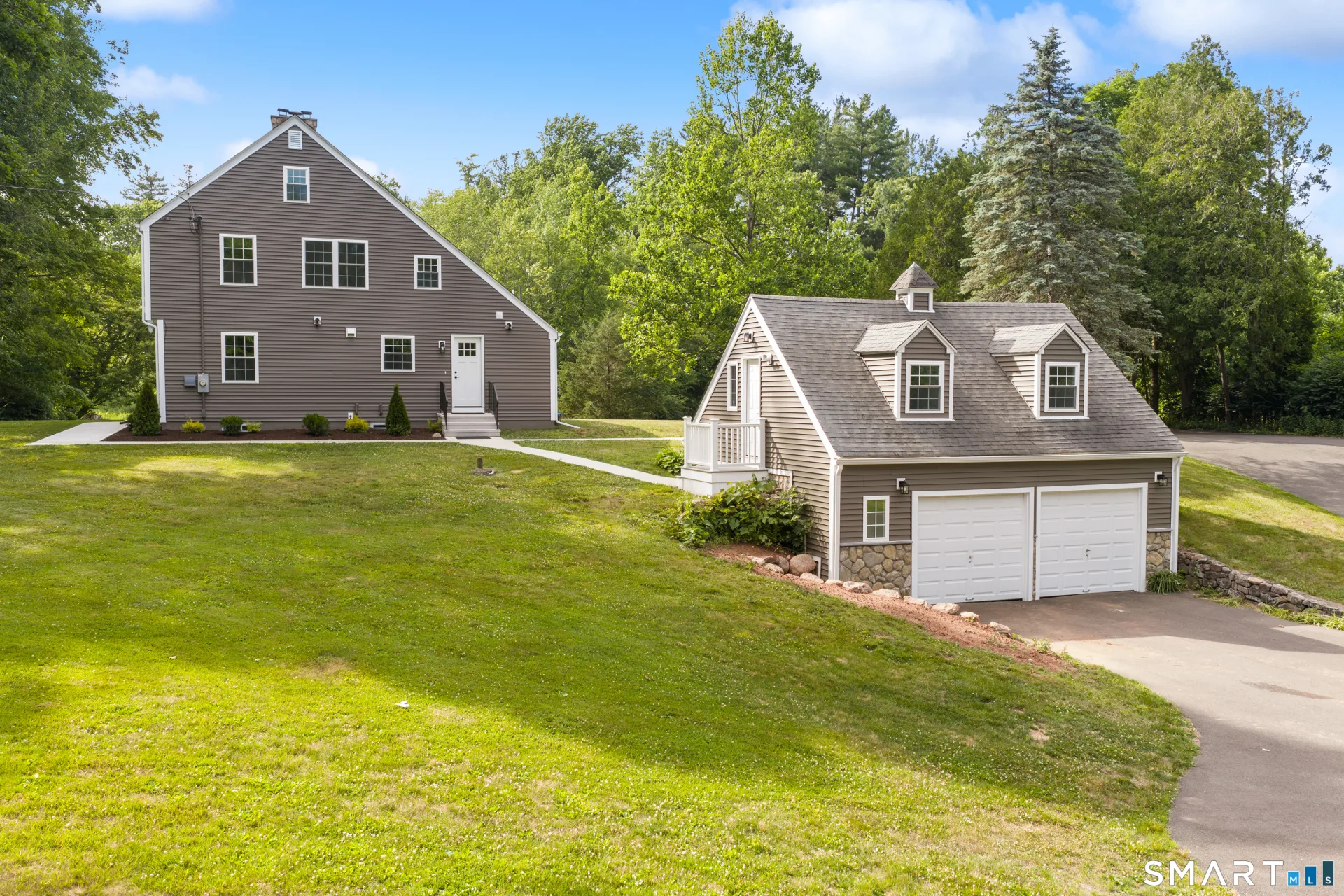 768 North Brooksvale Road, Cheshire, CT