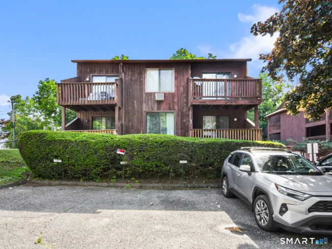 1 Fairfield Avenue #3