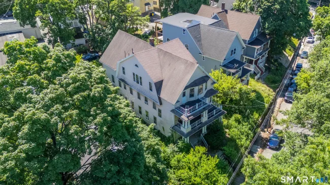 61 Idylwood Avenue