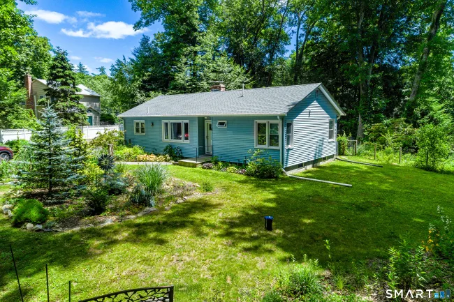 8 Sepous Road, Avon, CT