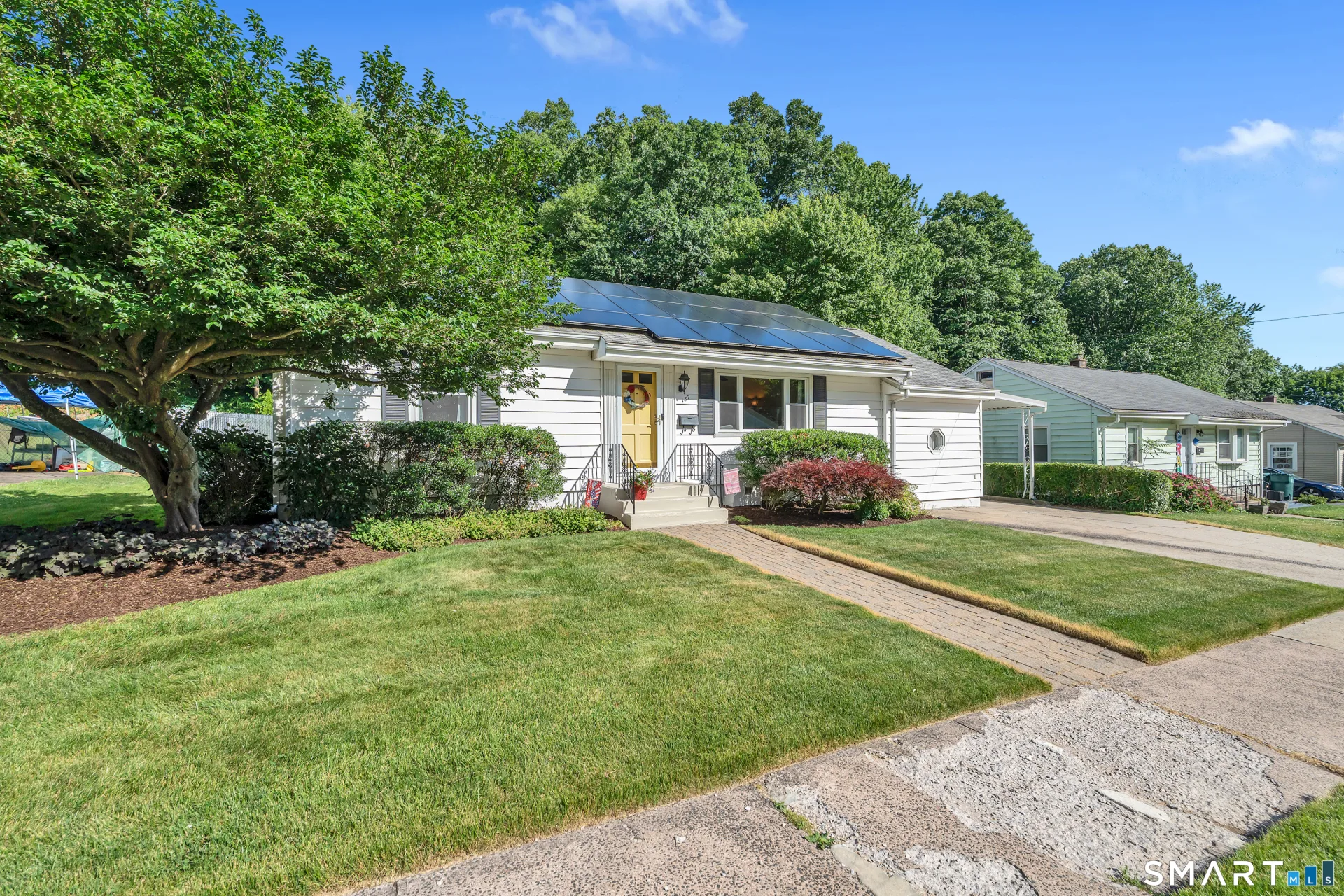 187 Blue Hills Avenue, Hamden, CT