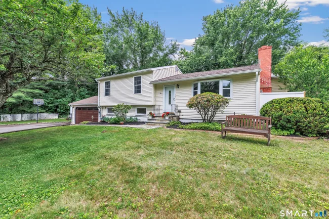 17 Woodlawn Road
