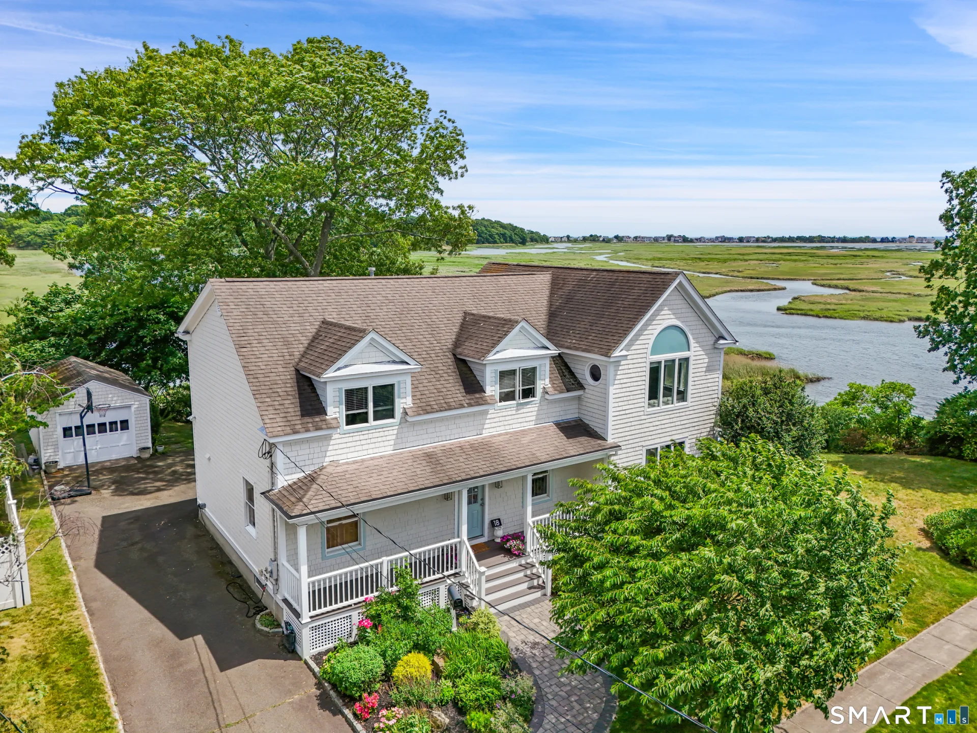 18 Sailors Lane, Milford, CT