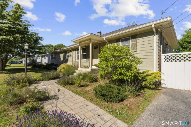 48 Prospect Avenue, East Lyme, CT