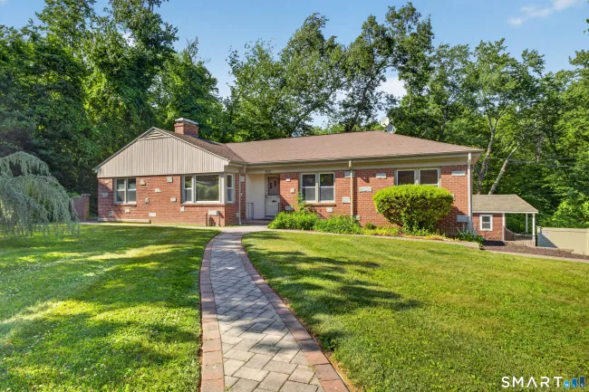 659 West Woods Road