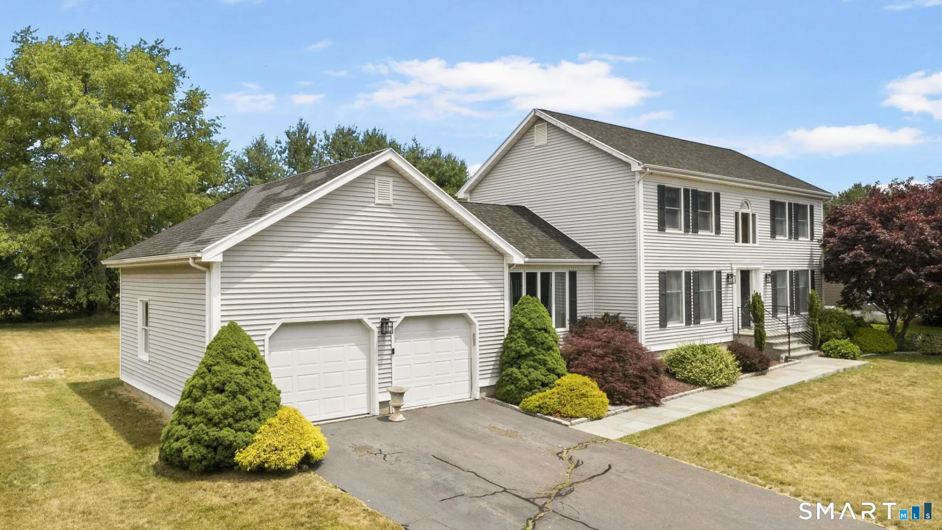 32 Justine Drive, North Haven, CT