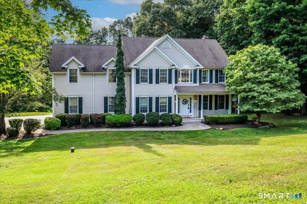 23 Meredith Lane, New Milford, CT