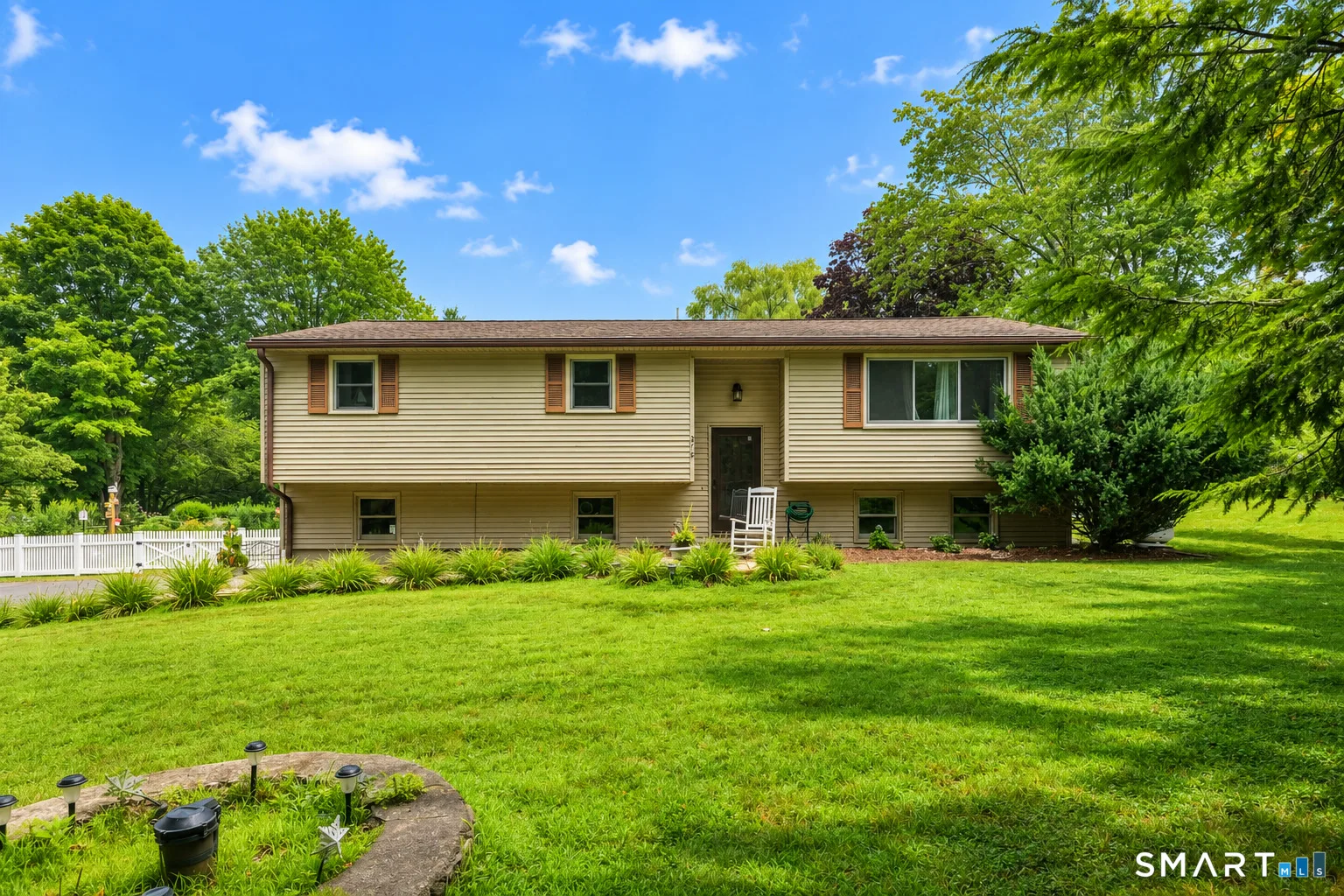 379 Smith Pond Road, Watertown, CT