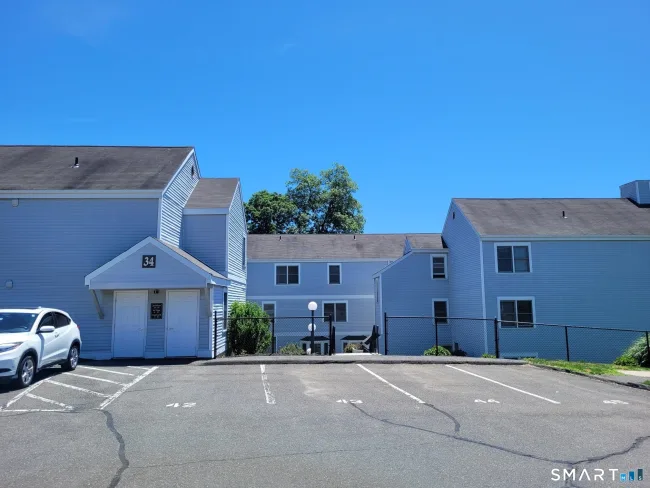 55 Mill Plain Road #34-3