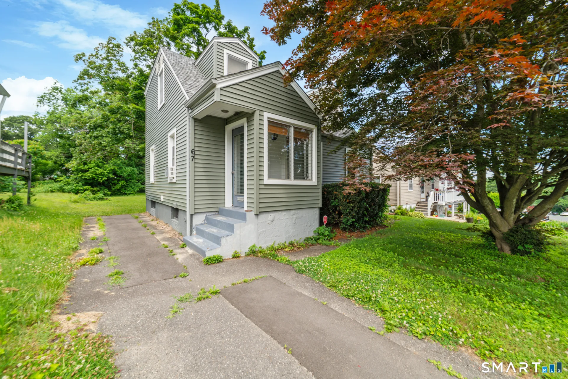 67 Macarthur Drive, Waterbury, CT