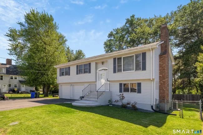 11 Goodrich Drive