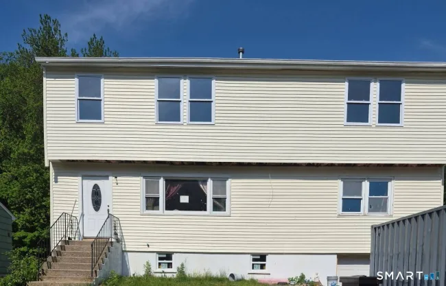 24 Gaspee Road
