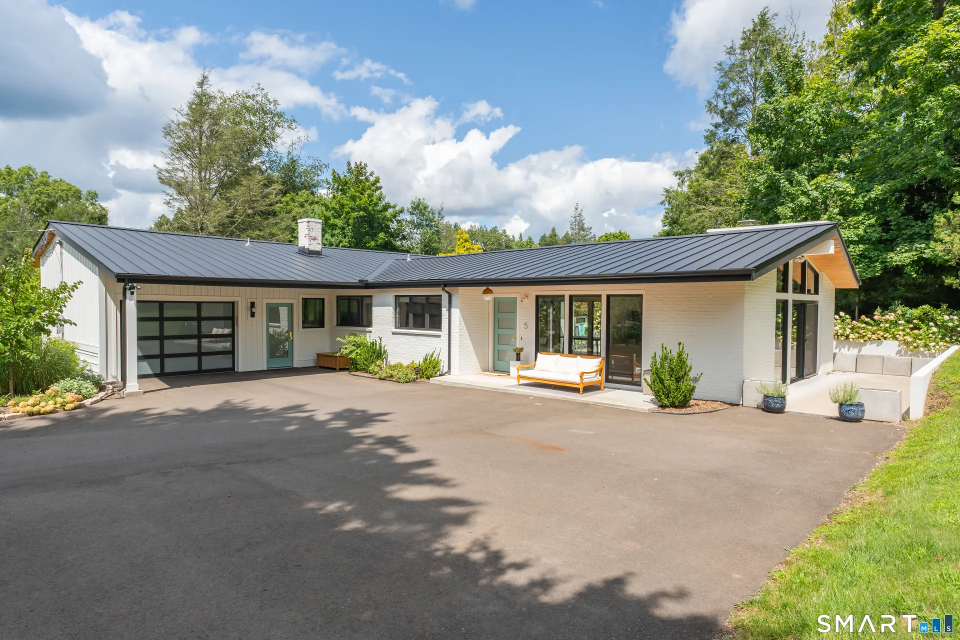 5 Windsor Road, North Haven, CT
