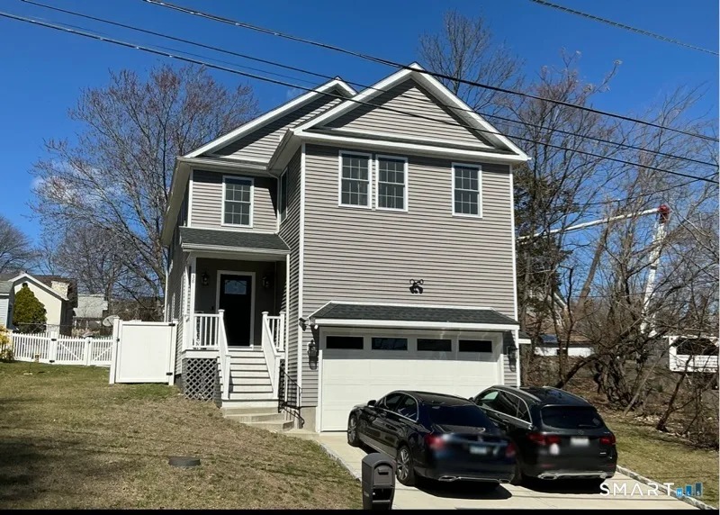 38 Clifton Place, Bridgeport, CT