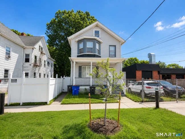 735 Dixwell Avenue