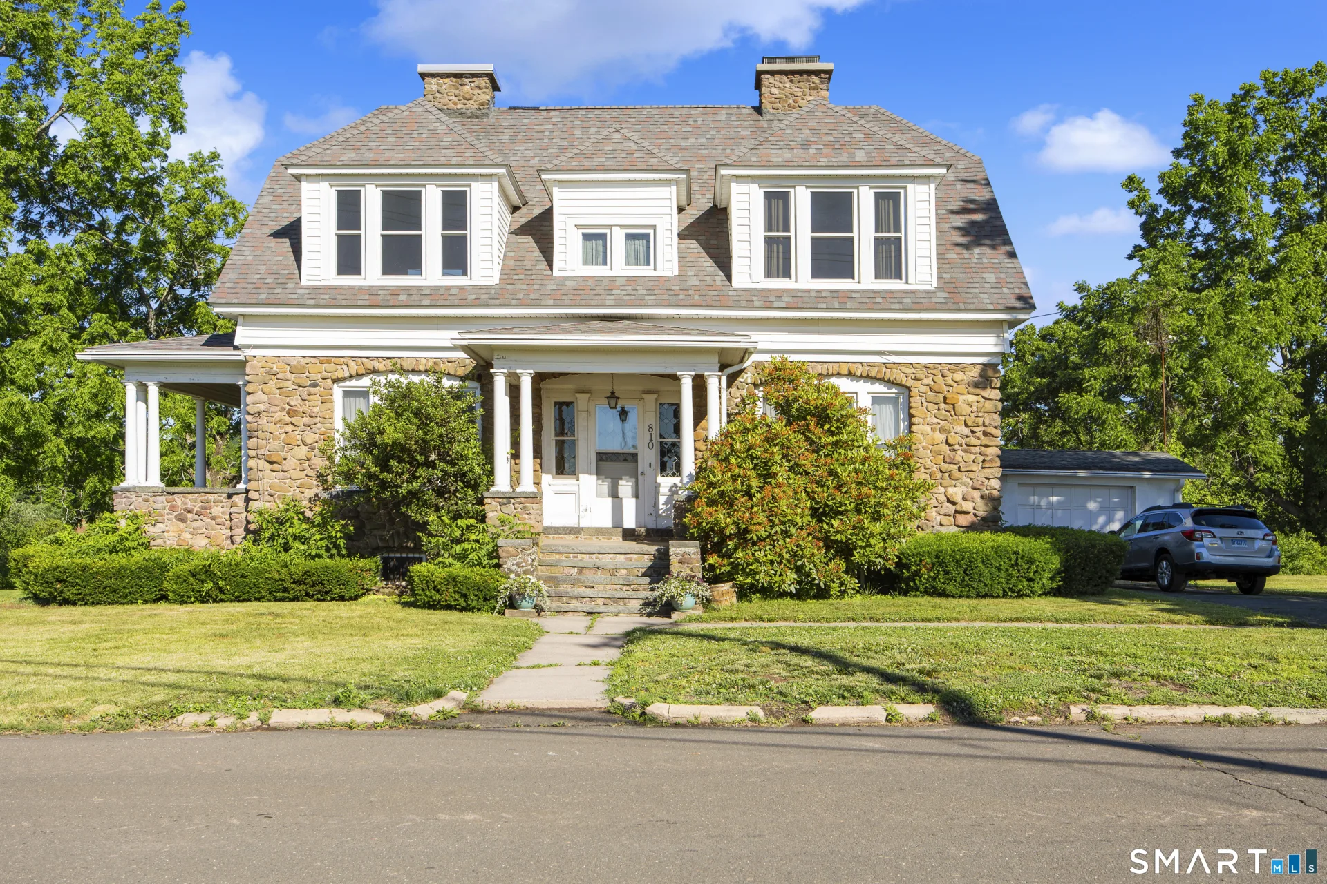 810 Dunbar Hill Road, Hamden, CT