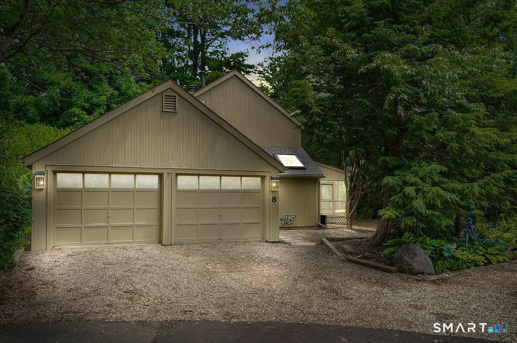 8 Laurel Lane #8, Avon, CT